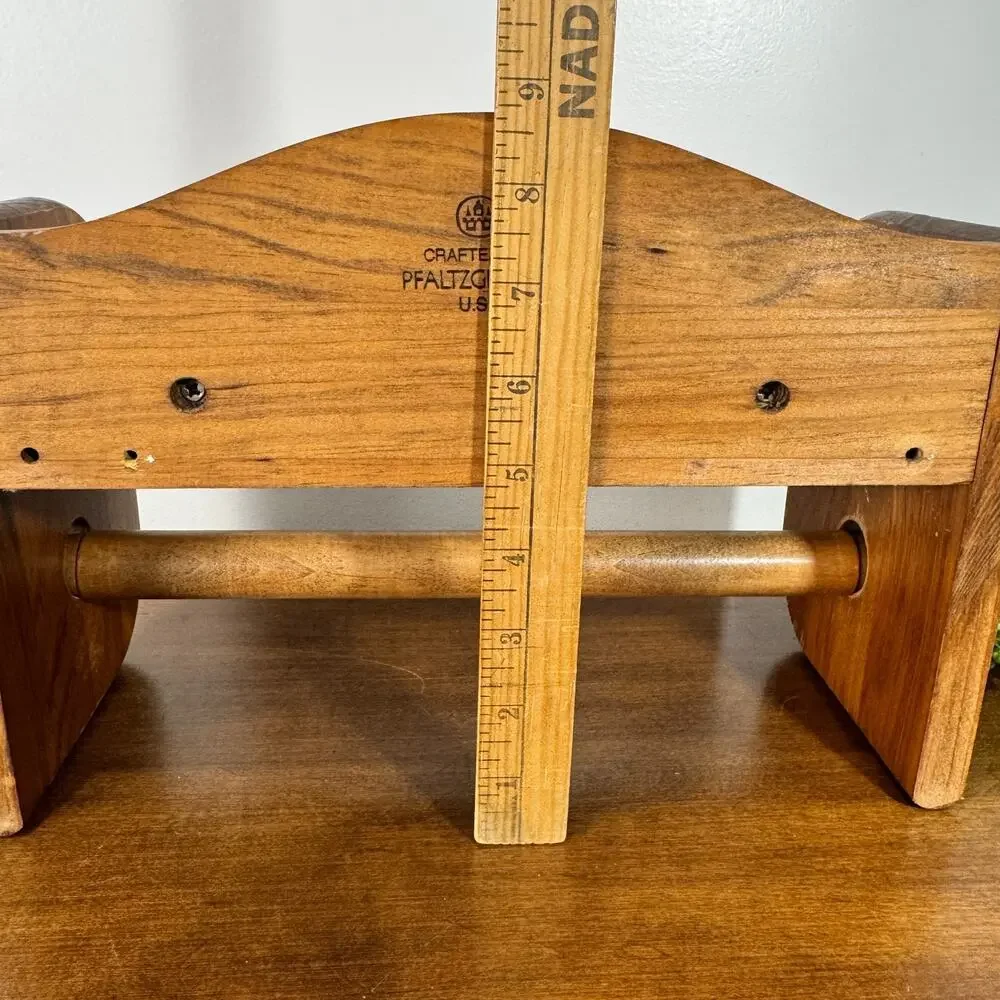 Vintage Pfaltzgraff Yorktowne Wood Paper Towel Holder Shelf Countertop USA